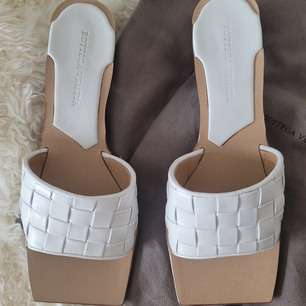 Shoes - Picture 2 of 6
